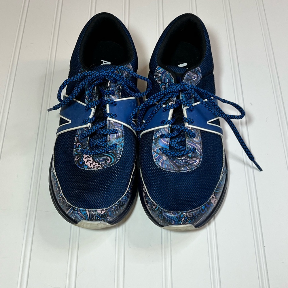 Alegria TRAQ Qarma Walking Sneakers Size 39 8-8.5 Wild Child Blue Pattern